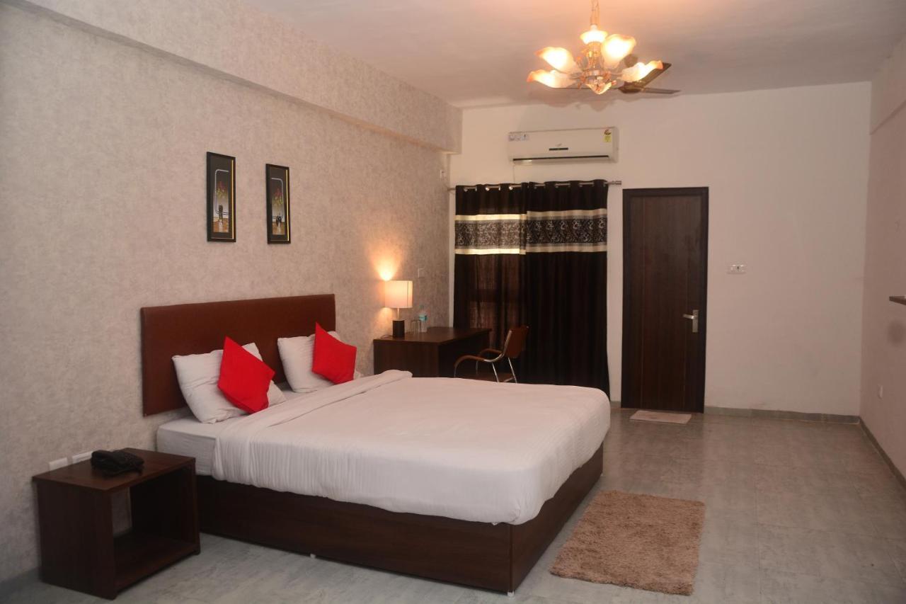 Sai Sharnam Serviced Apartments Ширди Экстерьер фото